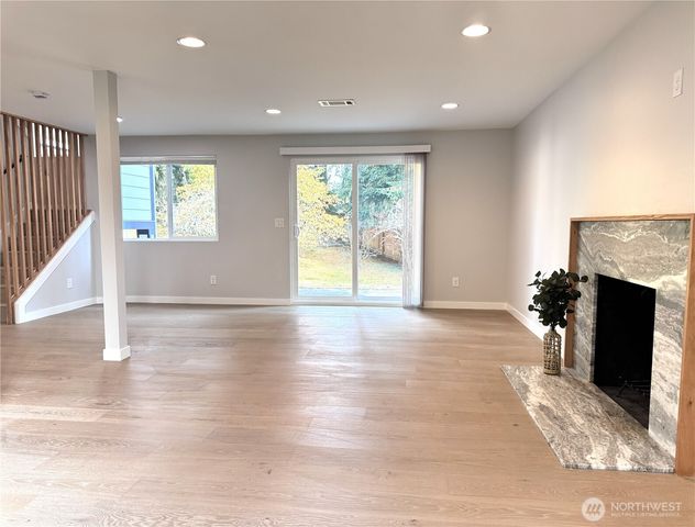 316 NE 191st Street, Shoreline, WA 98155