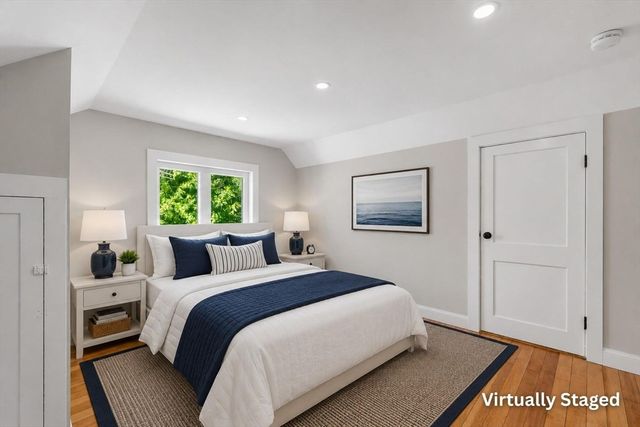 12 Gerrish Ave, Dracut, MA 01826