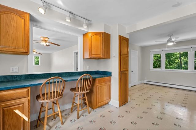 12 Gerrish Ave, Dracut, MA 01826