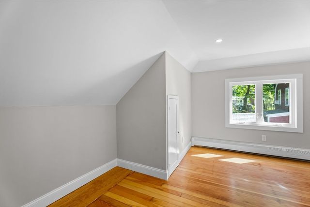 12 Gerrish Ave, Dracut, MA 01826
