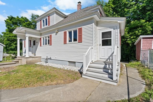 12 Gerrish Ave, Dracut, MA 01826