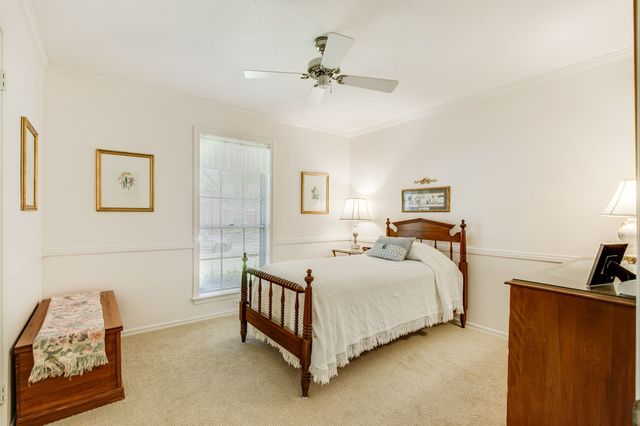 331 Robin Way, Richardson, TX 75080
