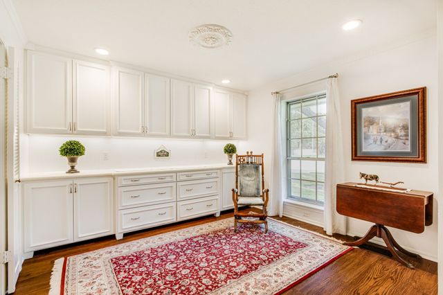 331 Robin Way, Richardson, TX 75080