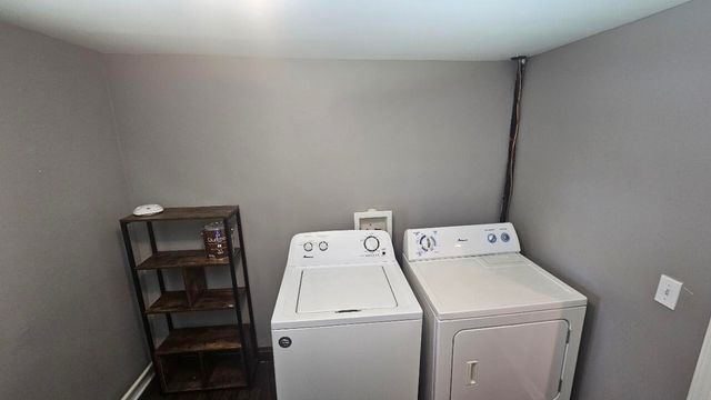 6068 Grove Avenue, Grand Blanc Twp, MI 48439