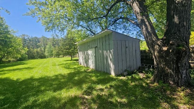 6068 Grove Avenue, Grand Blanc Twp, MI 48439