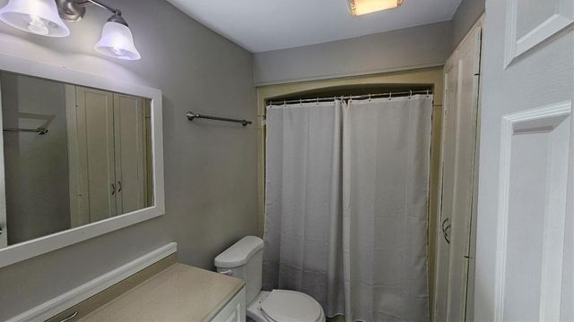 6068 Grove Avenue, Grand Blanc Twp, MI 48439