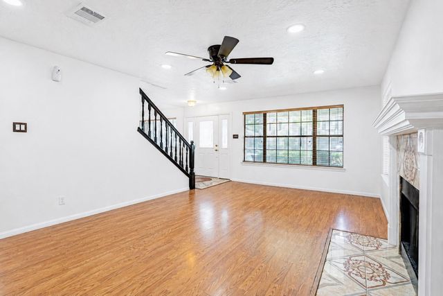 3403 Berry Grove Drive, Spring, TX 77388