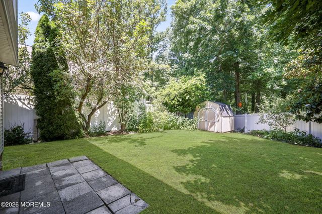 67 New Beginnings Crossing, Manalapan, NJ 07726