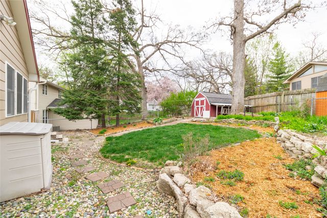 3514 Davisson Road, Des Moines, IA 50310