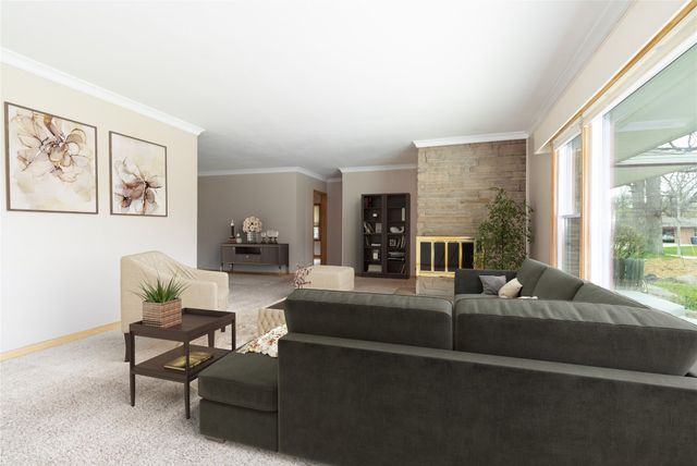 3514 Davisson Road, Des Moines, IA 50310