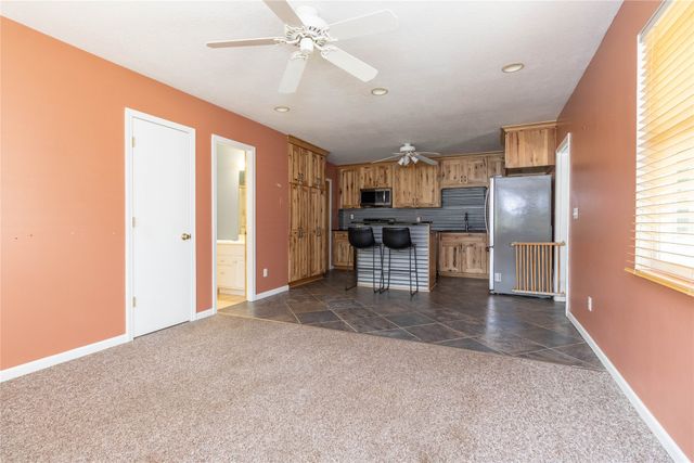 3514 Davisson Road, Des Moines, IA 50310