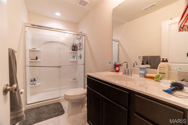 5004 Daggett Avenue, St Louis, MO 63110