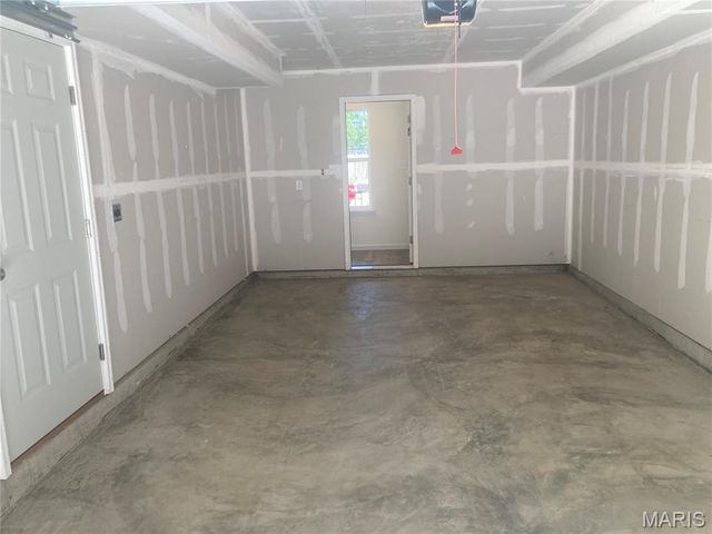5004 Daggett Avenue, St Louis, MO 63110