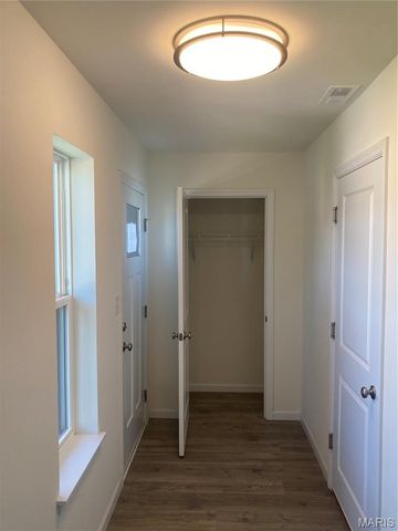 5004 Daggett Avenue, St Louis, MO 63110