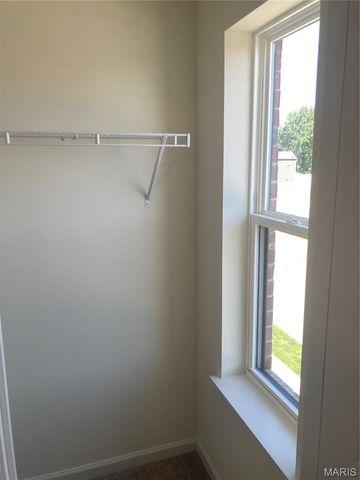 5004 Daggett Avenue, St Louis, MO 63110