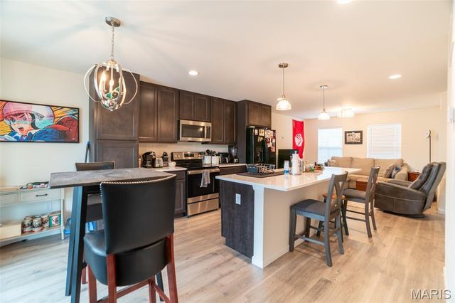 5004 Daggett Avenue, St Louis, MO 63110