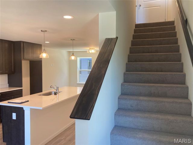 5004 Daggett Avenue, St Louis, MO 63110