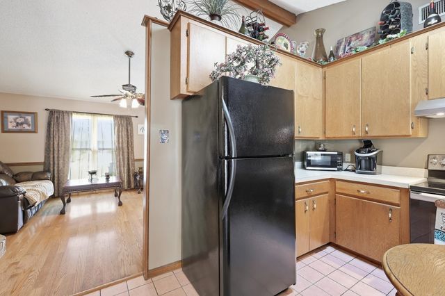 400 Louis Dr, Houma, LA 70360