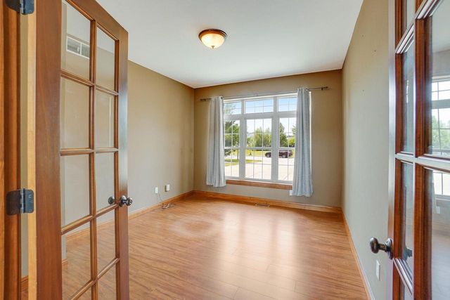 750 Pinehurst DRIVE, Mukwonago, WI 53149