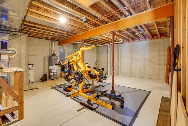 750 Pinehurst DRIVE, Mukwonago, WI 53149