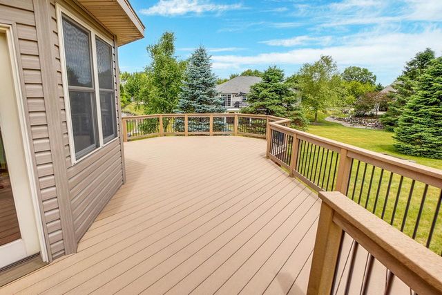 750 Pinehurst DRIVE, Mukwonago, WI 53149