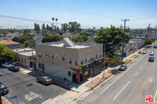 6600 S Hoover Street, Los Angeles, CA 90044