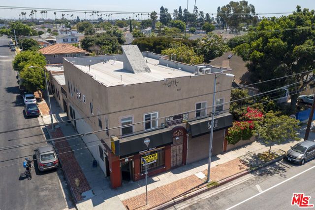 6600 S Hoover Street, Los Angeles, CA 90044