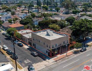 6600 S Hoover Street, Los Angeles, CA 90044