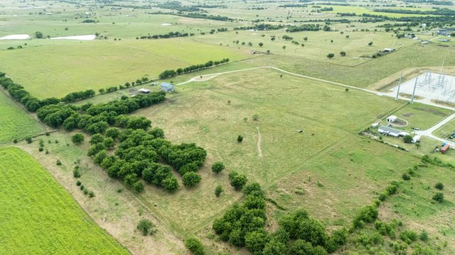 124 County Road 4511, Decatur, TX 76234