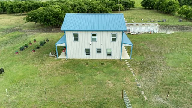 124 County Road 4511, Decatur, TX 76234