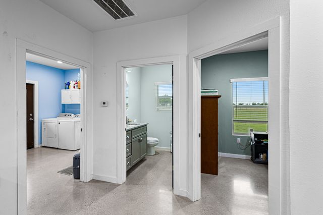 124 County Road 4511, Decatur, TX 76234