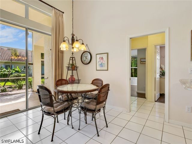 6832 Compton LN S, Naples, FL 34104