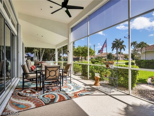 6832 Compton LN S, Naples, FL 34104