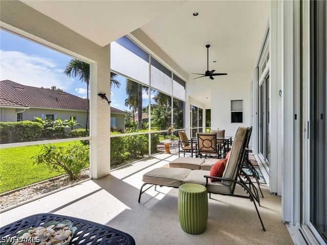 6832 Compton LN S, Naples, FL 34104
