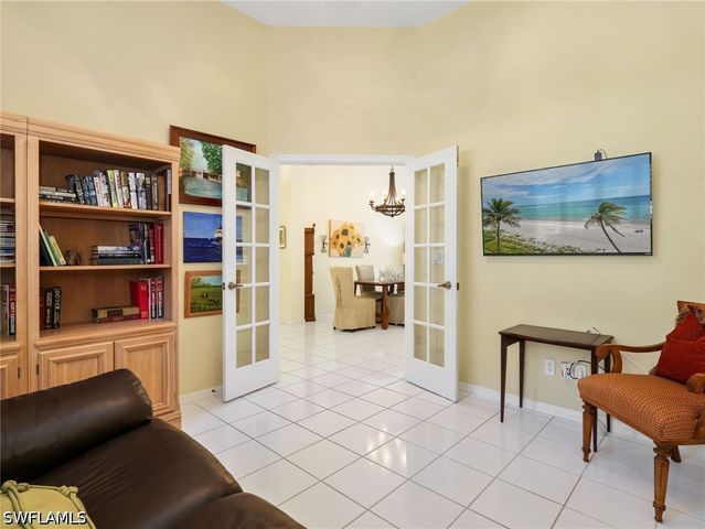 6832 Compton LN S, Naples, FL 34104