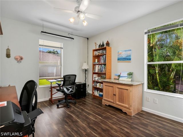 6832 Compton LN S, Naples, FL 34104
