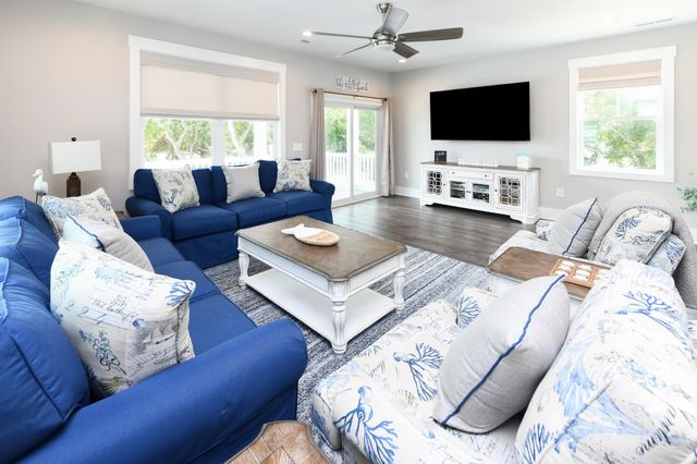 113B 11th Ave. S, Surfside Beach, SC 29575