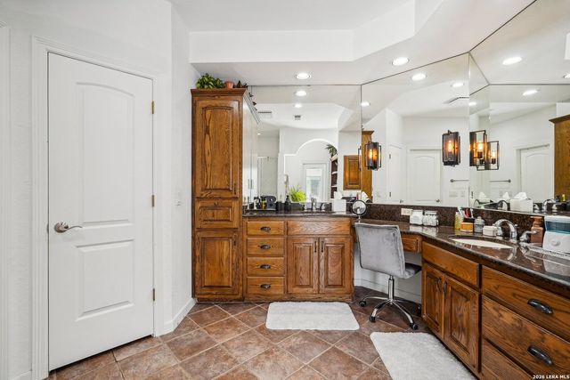 116 LAS BRISAS BLVD, Seguin, TX 78155