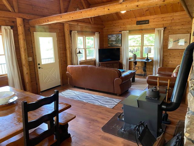 760 Davidson Circle, Greers Ferry, AR 72067