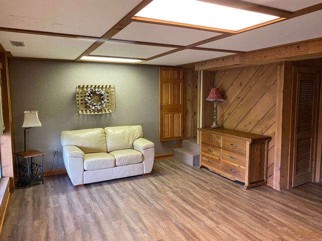 760 Davidson Circle, Greers Ferry, AR 72067