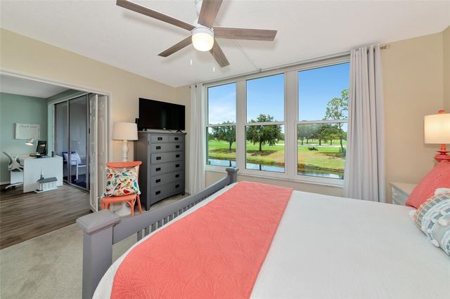 7461 W COUNTRY CLUB DRIVE N 203, Sarasota, FL 34243