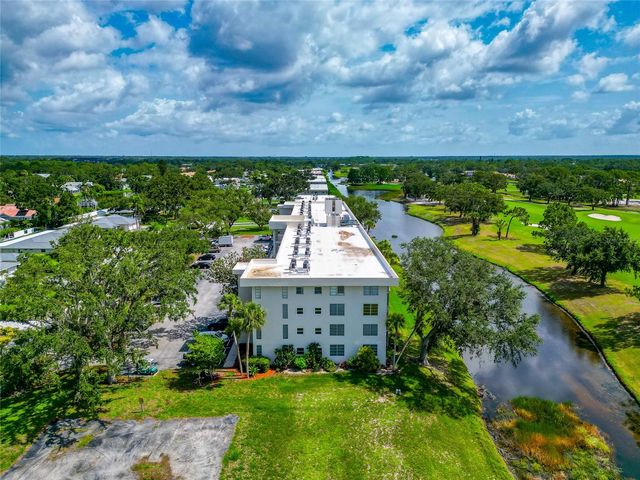 7461 W COUNTRY CLUB DRIVE N 203, Sarasota, FL 34243
