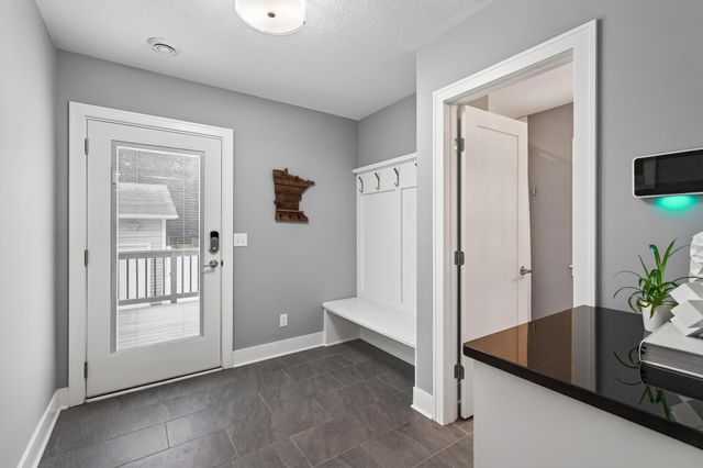 1406 Juliet Avenue, Saint Paul, MN 55105