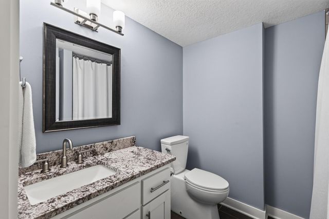1406 Juliet Avenue, Saint Paul, MN 55105