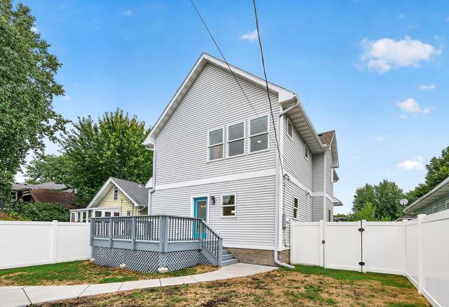 1406 Juliet Avenue, Saint Paul, MN 55105