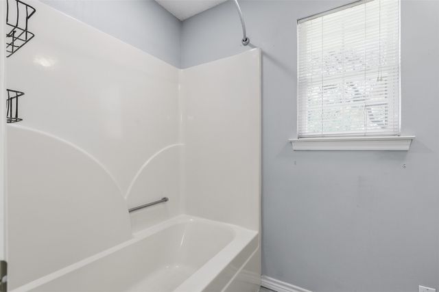 128 Oakwood Court, Lakeside, TX 76135