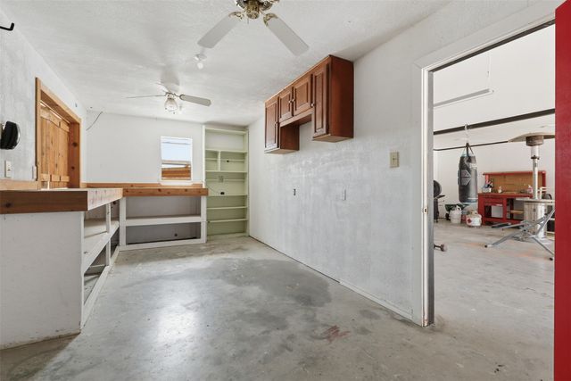 128 Oakwood Court, Lakeside, TX 76135