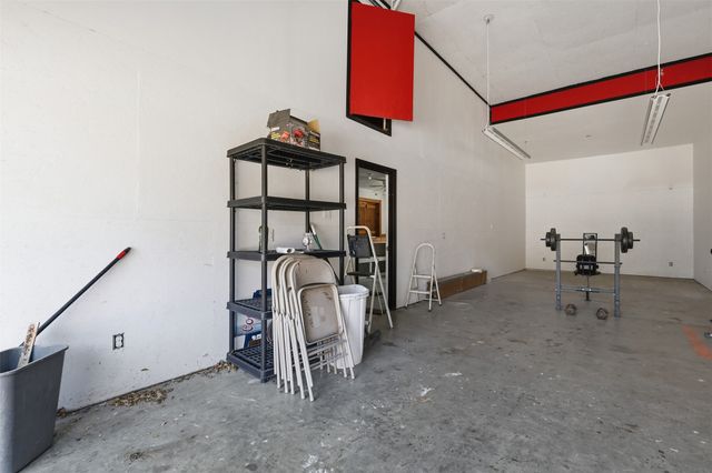 128 Oakwood Court, Lakeside, TX 76135