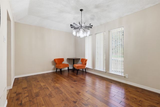 128 Oakwood Court, Lakeside, TX 76135