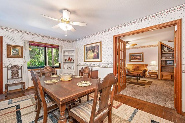 7085 Lakewood Dr, Pollock Pines, CA 95726